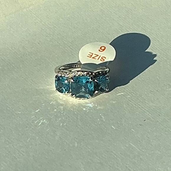 Bomb Party Ring Size 6 "Our Moment Forever" - Picture 3 of 6